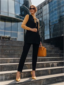 {{productViewItem.photos[photoViewList.activeNavIndex].Alt || productViewItem.photos[photoViewList.activeNavIndex].Description || 'Жилет Миллениум'}}