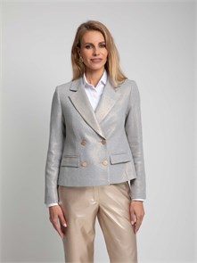 {{productViewItem.photos[photoViewList.activeNavIndex].Alt || productViewItem.photos[photoViewList.activeNavIndex].Description || 'Жакет двубортный'}}